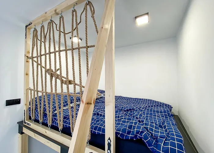 33-catsloft - Deerrest * Jelenia Gora